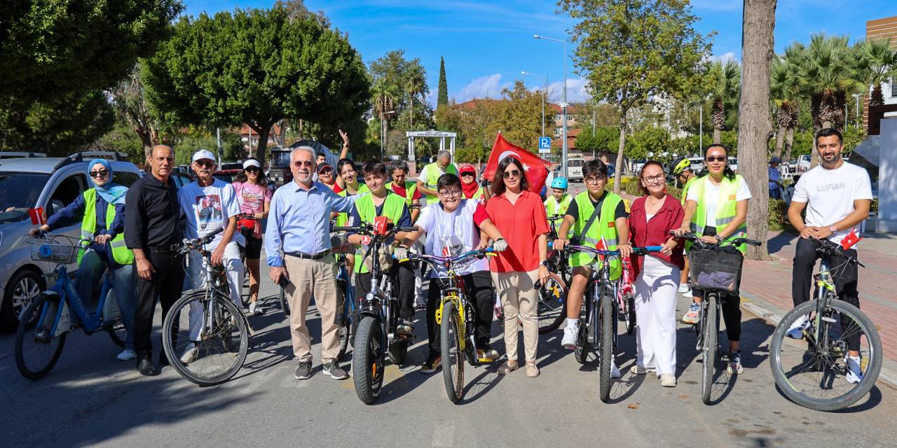 Cumhuriyet için pedal çevirdiler