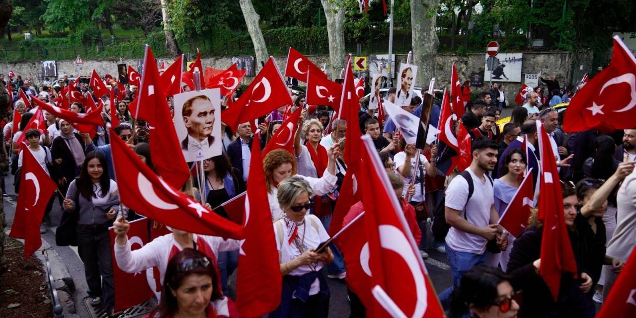 İBB, 29 Ekim Cumhuriyet Bayramı'nı ücretsiz etkinliklerle kutlayacak