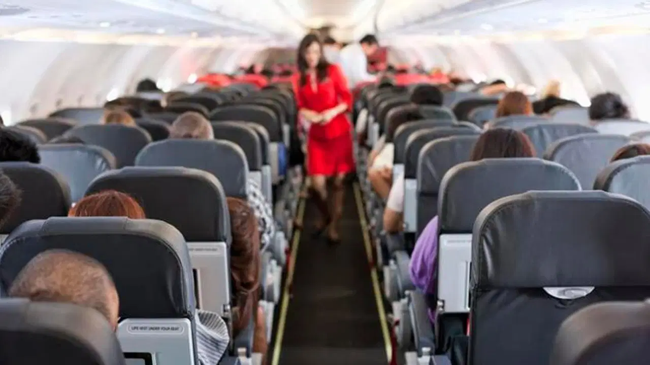 İstanbul uçağındaki 'bomba' şakası pahalıya patladı