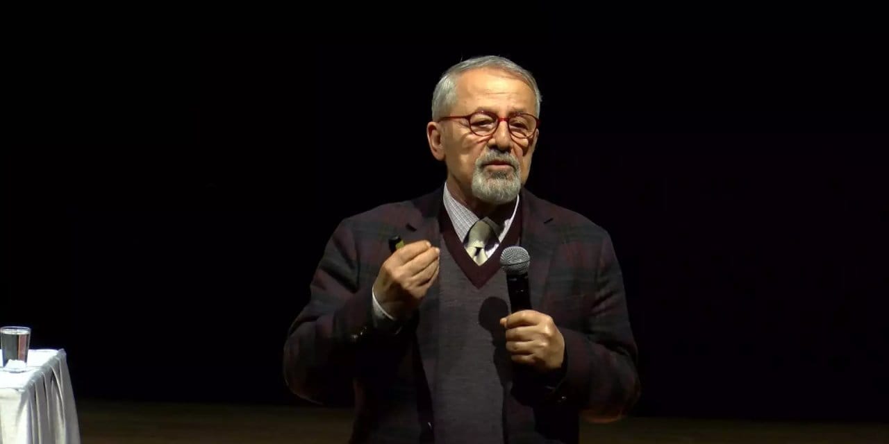 İki depremin ardından Naci Görür'den 'Bölge geriliyor' sözleri