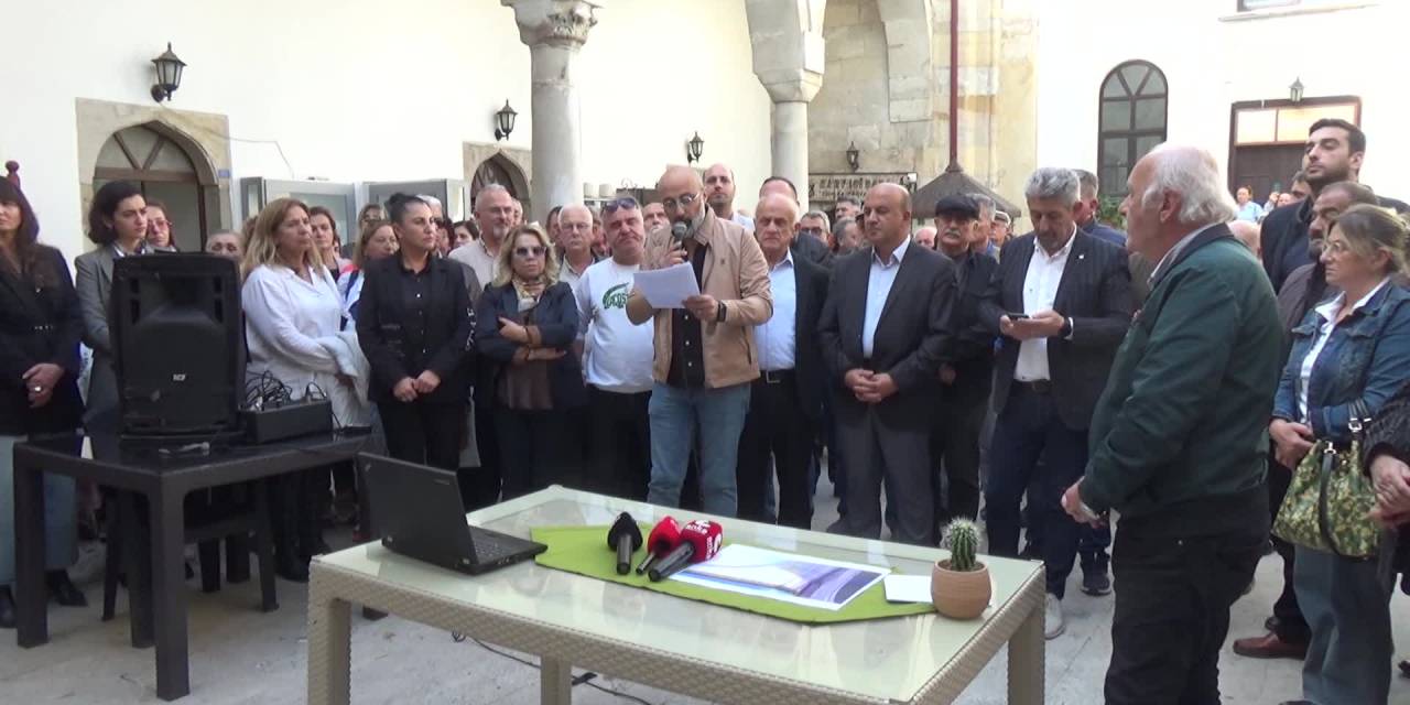 Sinop'ta Pervane Medresesi tahliye kararına büyük tepki