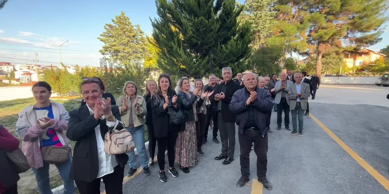 CHP Burdur’da yeni bir dönem: Barış Ayten başkanlık görevini devraldı