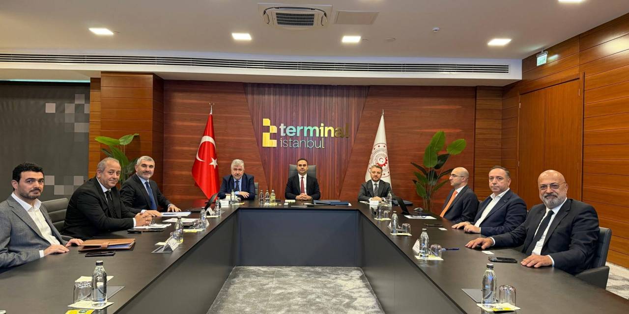 İstihdamı koruma destekleriyle sanayicilerin yanında olacağız