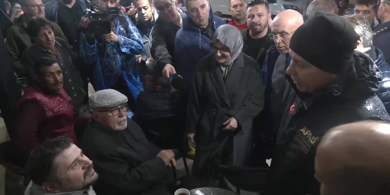 Balıkesir gece boyunca sallandı: 6 dakika arayla 4'ten büyük depremler