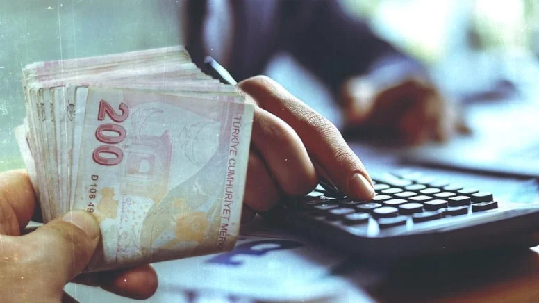 AYM'den memur ve emekliye kötü haber geldi