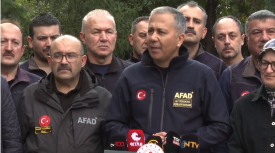 İçişleri Bakanı Yerlikaya: “Sındırgı’da can kaybı yok, 26 kişi hafif yaralı”