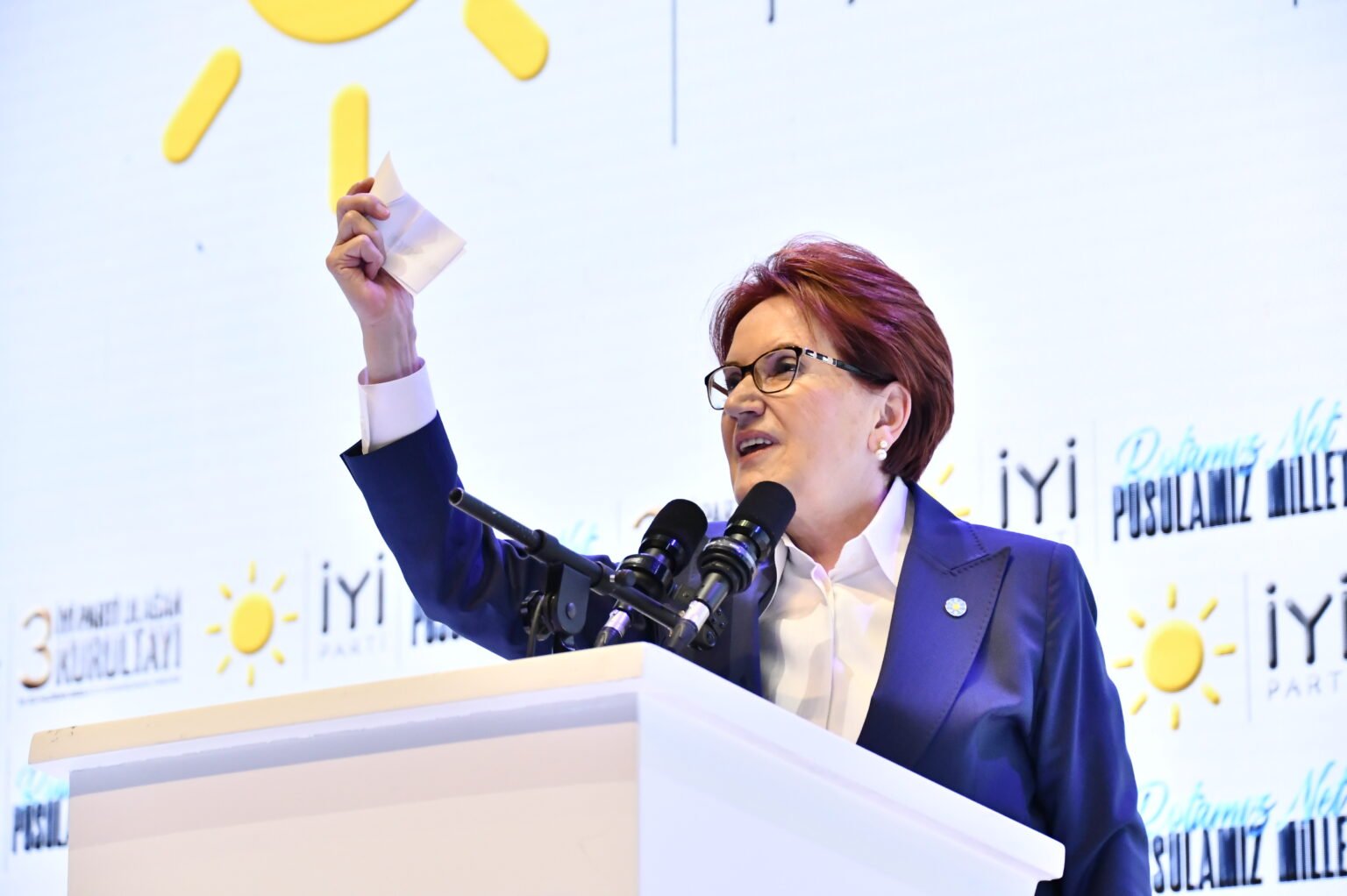 Meral Akşener Kurultay'da aday olmayacak