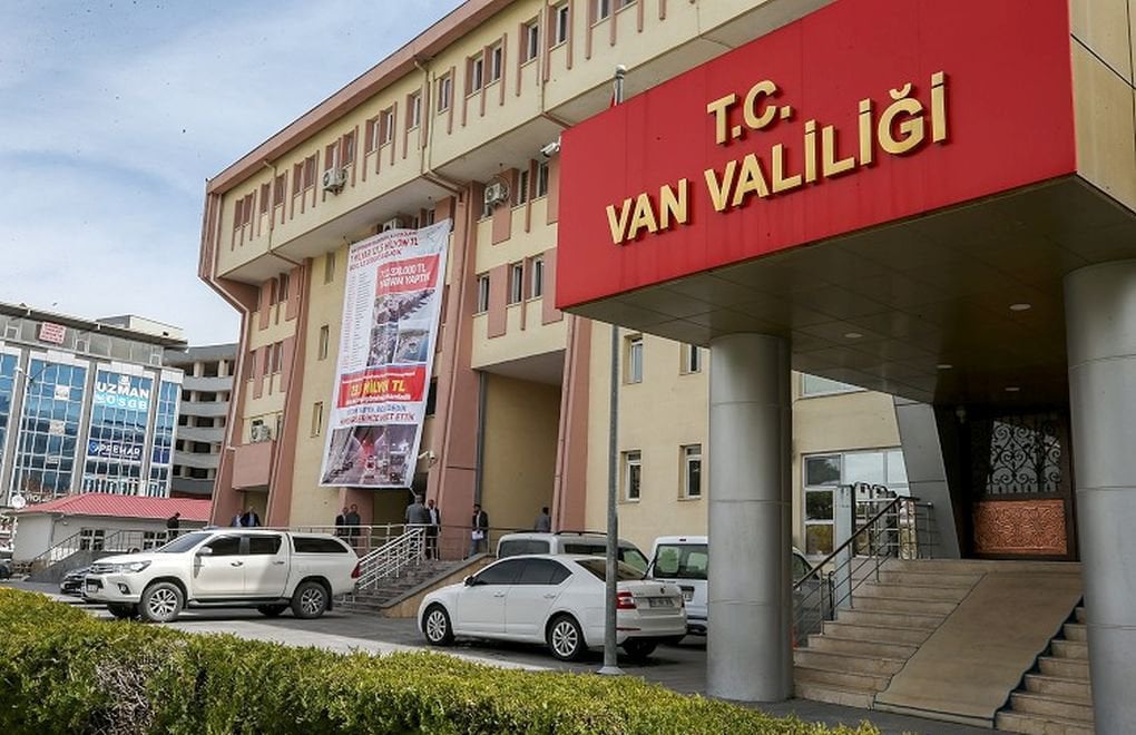 Van Valiliği 29 Ekim'i Grup Yorum'un "Devrim Yürüyüşümüz Sürüyor" parçası ile kutladı