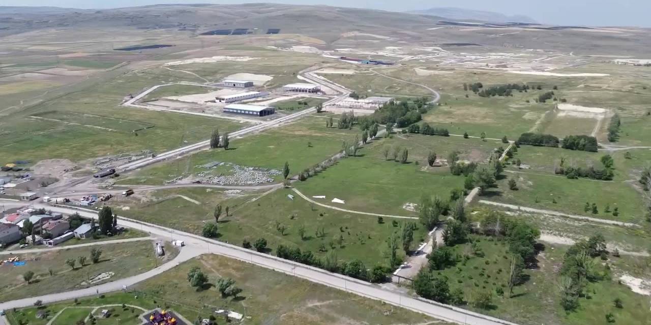 Erzurum 2. OSB'deki top mermileri nedeniyle yatırımcılar sıkıntı çekiyor