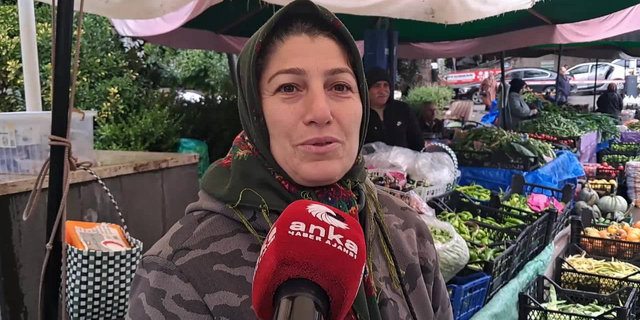 Artvin Halk Pazarı'nda kışlık ürünler var ama alım gücü yok: Satışlar düştü