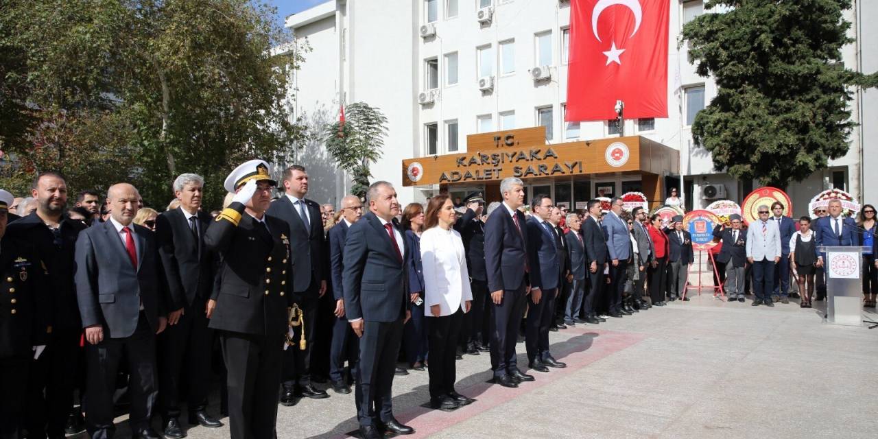 Cumhuriyet Bayramı coşkusu Karşıyaka'da yaşanıyor
