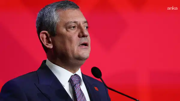 Özgür Özel'den Tuzla'da demokrasi vurgusu: "Seçimle gelen, seçimle gitmelidir"