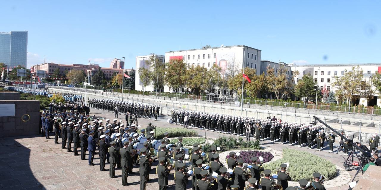 29 Ekim Cumhuriyet Bayramı TBMM'de kutlandı