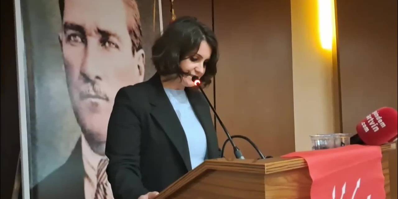 Gökçe Gökçen: "Cumhuriyet, kadınlar ve adalet için sorumluluk alalım"