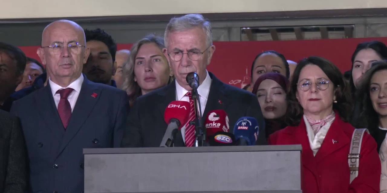 Mansur Yavaş, Zafer Genç Akademi'nin açılışında topluma hitap etti