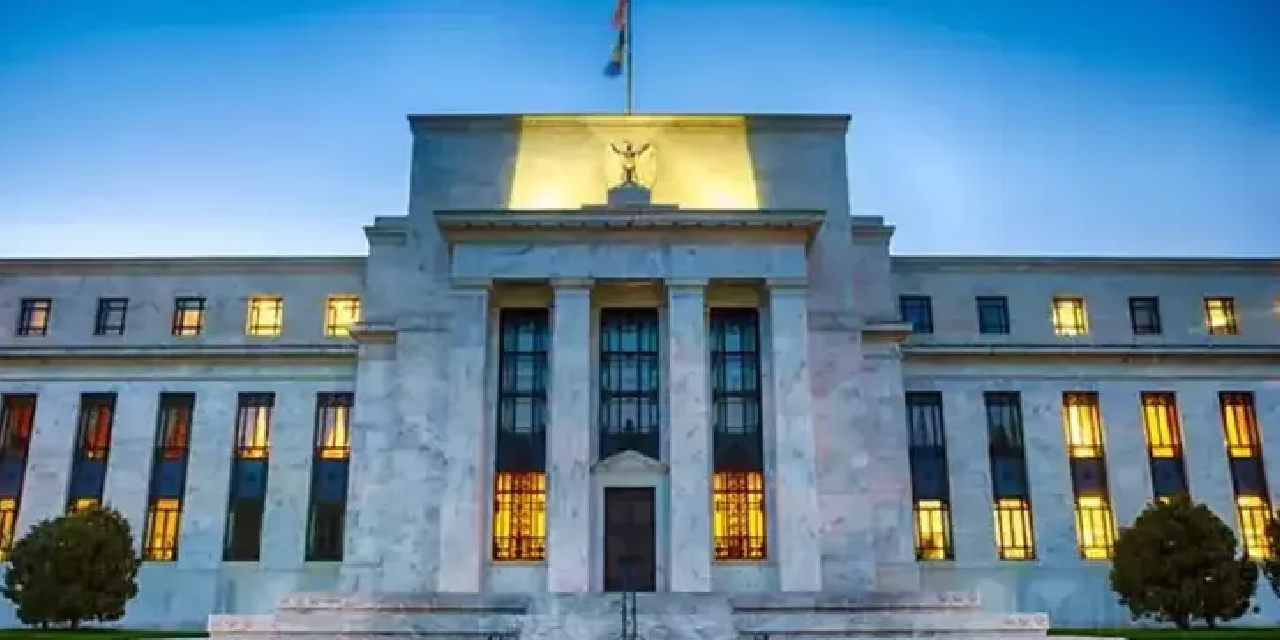 Fed, politika faizini 25 baz puan aşağı çekti
