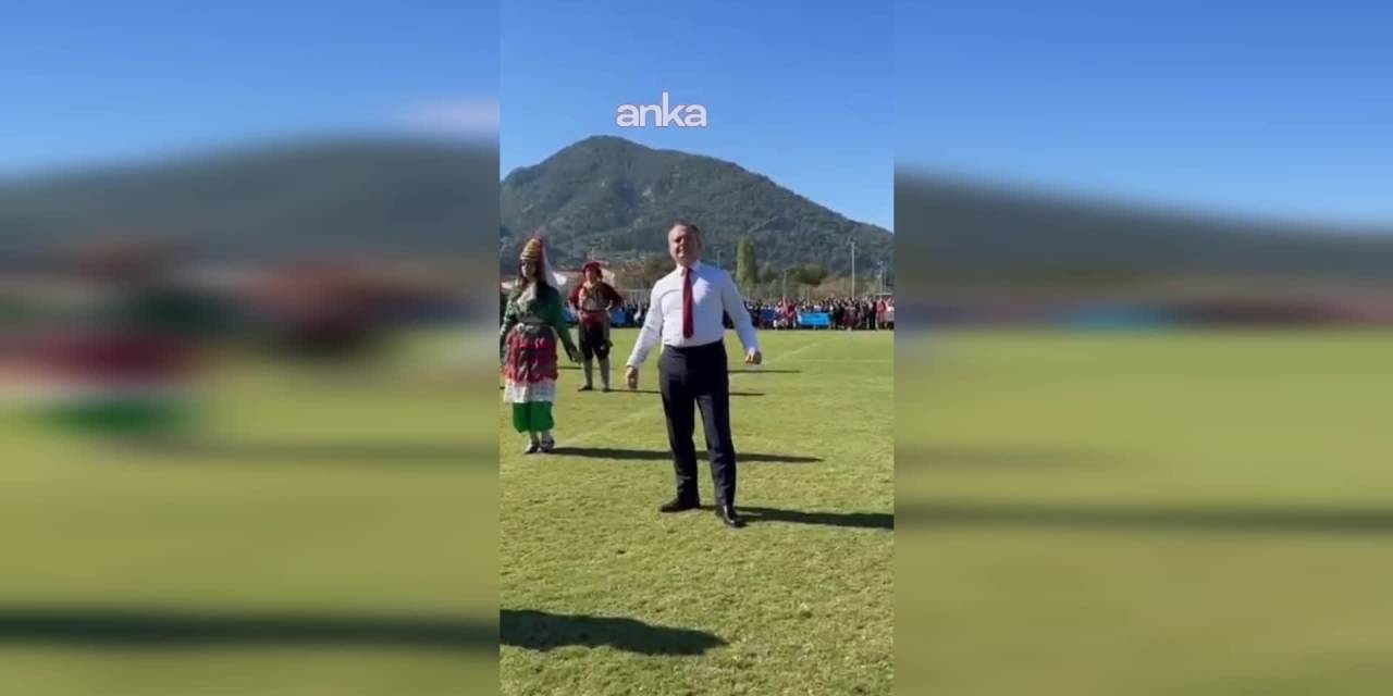 Fethiye'de Cumhuriyet Bayramı Coşkusu: Kaymakam zeybek oynadı