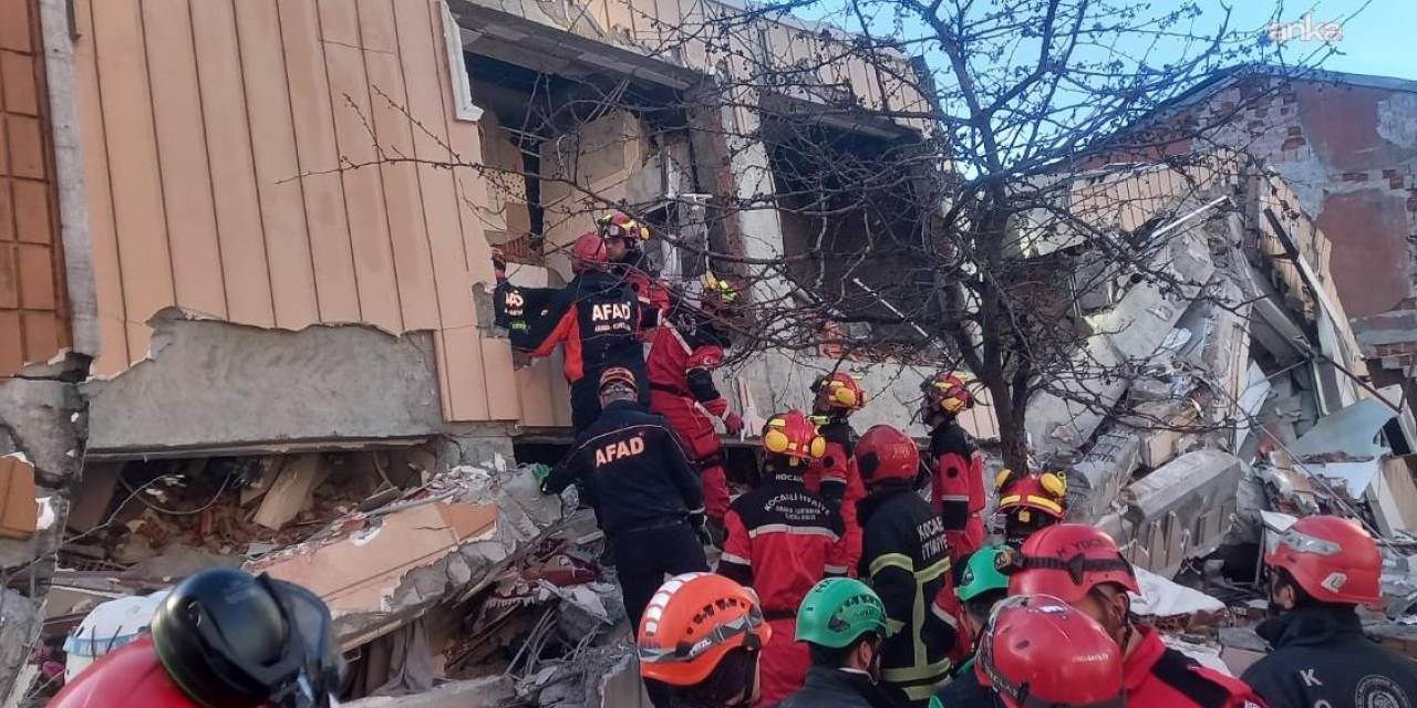 Gebze'deki çöküşte cansız bedenlere ulaşıldı