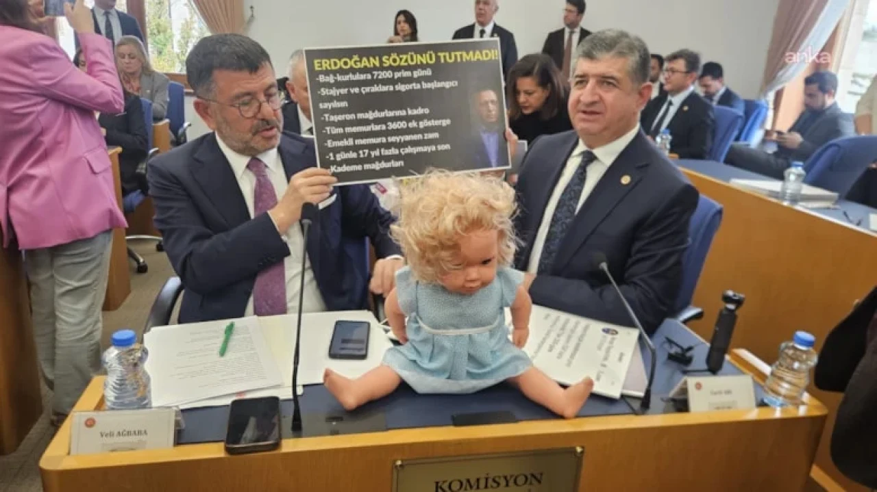 Bütçe komisyonunda gerilim: AKP'li vekil CHP'li Ağbaba'ya "ilkokul mezunusun ne anlarsın" dedi