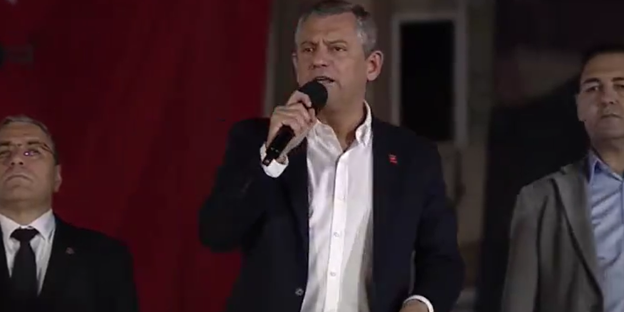 On binler Esenyurt’ta iradesine sahip çıkıyor: Ahmet Özer’in tutukluluğunun 1. yılında büyük buluşma