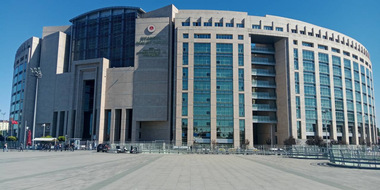 İstanbul'da suç operasyonu: 906 şüpheli gözaltına alındı