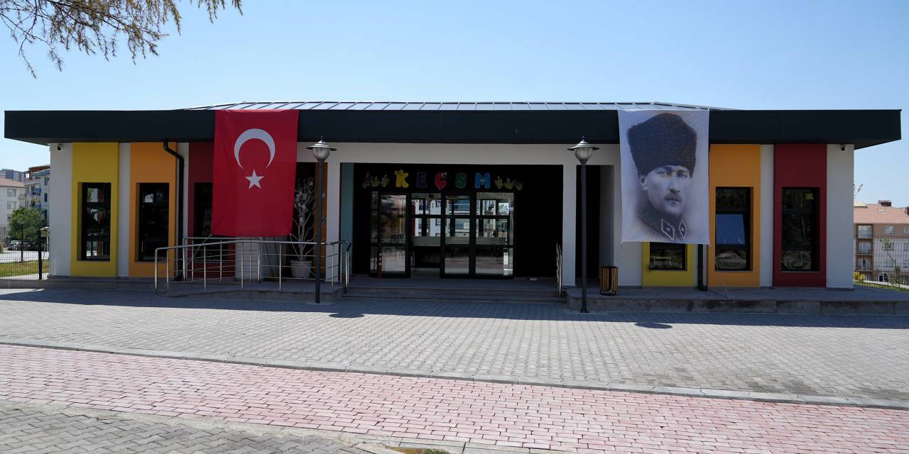 Keçiören'deki müzede çocuklara sanat ve teknoloji buluşması