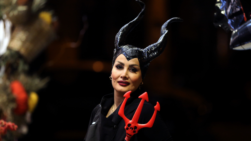 İran'da cadılar bayramı için hazırlıklar