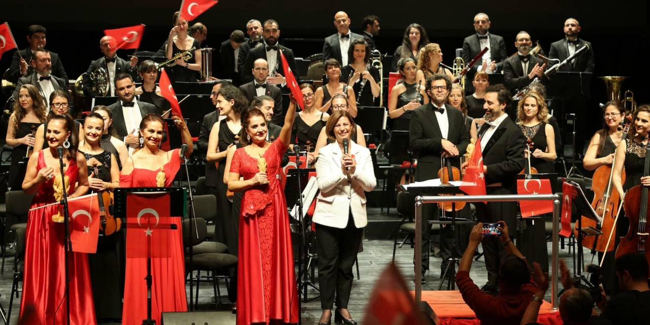 Cumhuriyet Bayramı'na Özel konser Eskişehir'de gerçekleşti