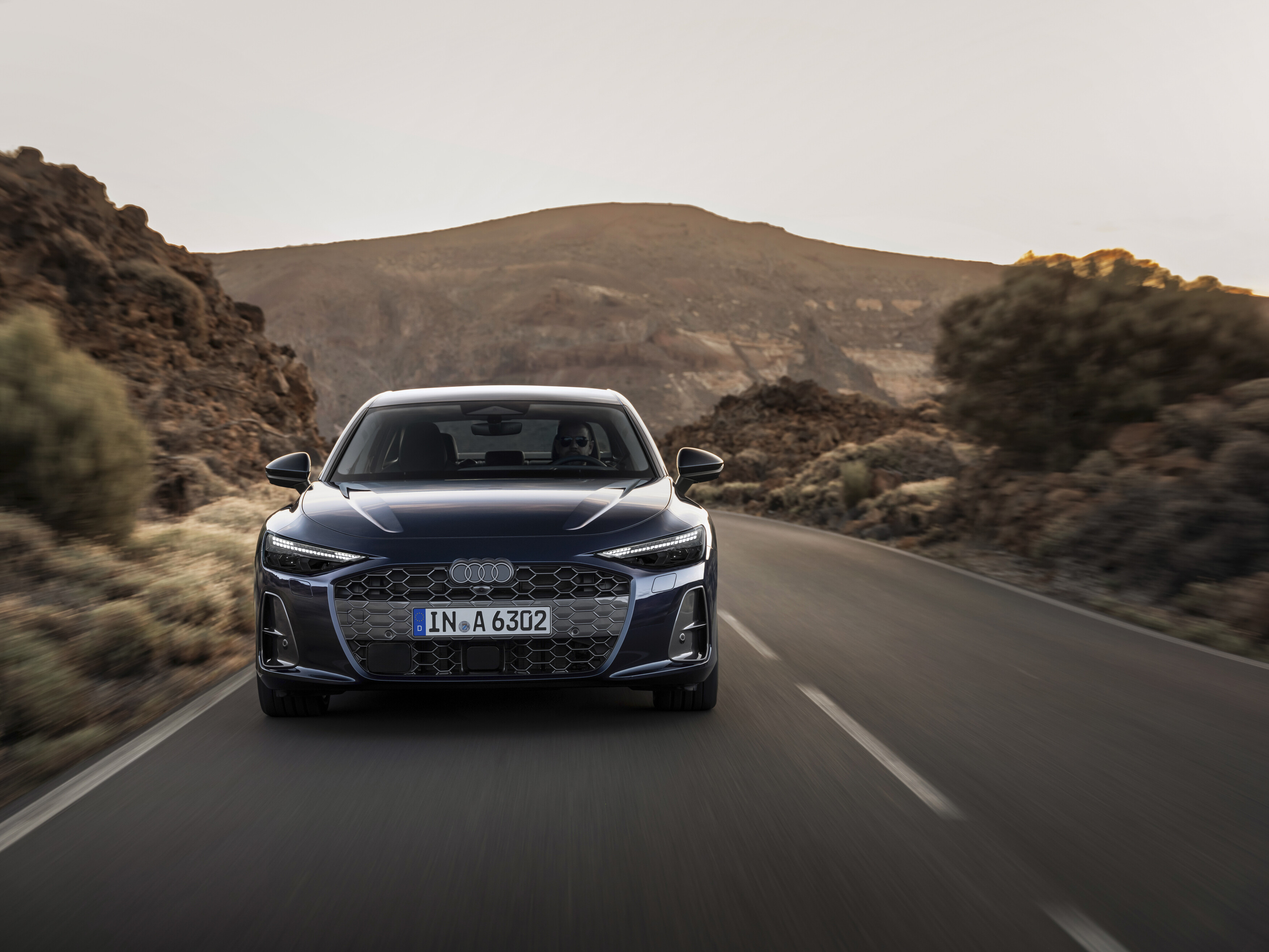 Audi, yeni A6 ailesiyle premium sedan deneyimini yeniliyor