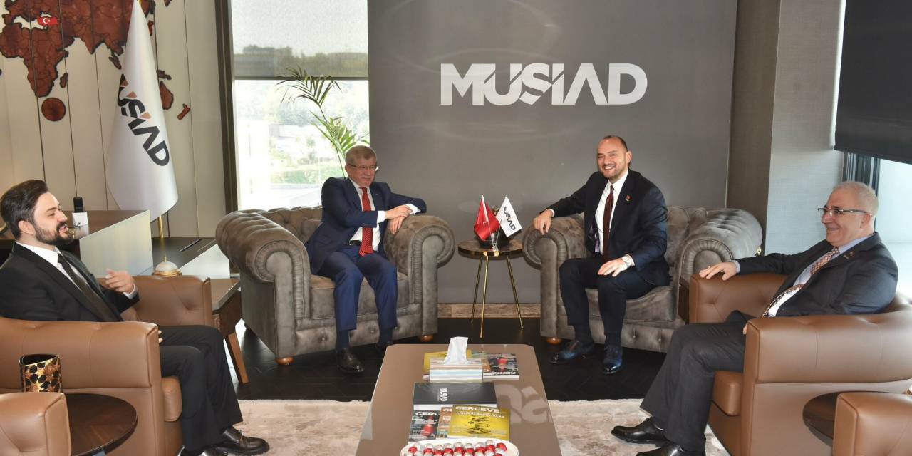 Gelecek Partisi MÜSİAD'ı ziyaret etti