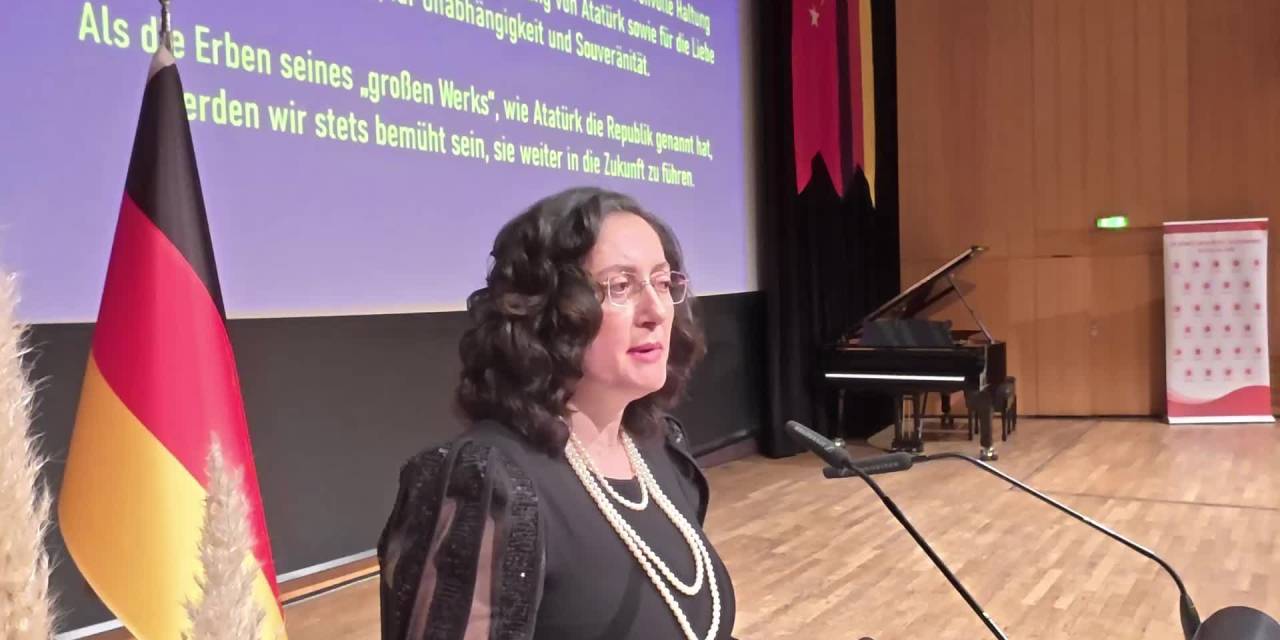 Nürnberg'de Cumhuriyet Bayramı'nda dostluk ve barış vurgusu