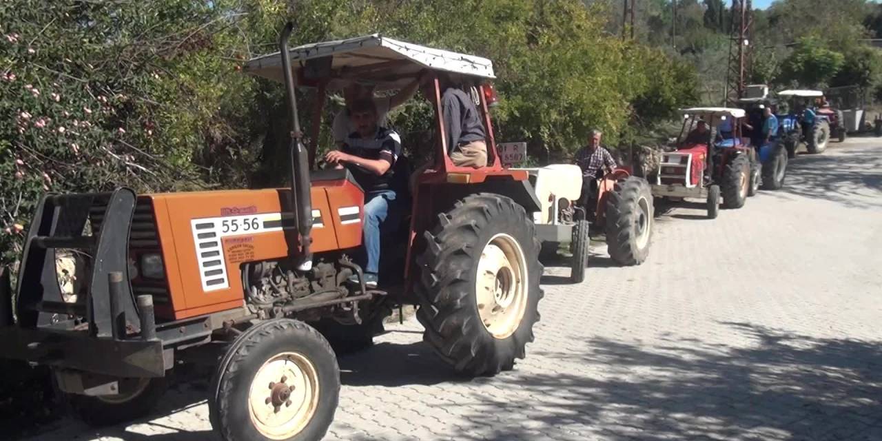 Bahçe köyünde taş ocağına traktörlü protesto