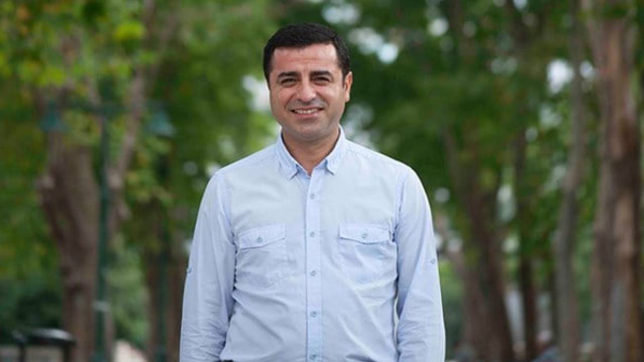 Demirtaş'tan yeni süreç açıklaması: Kar küreme makinası gelir, yolu açar