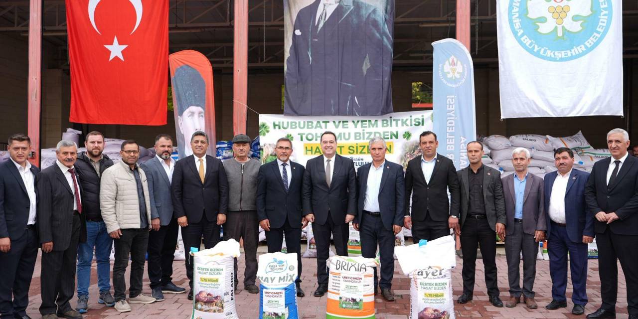 Manisa'dan 1.906 üreticiye 525 ton tohum desteği