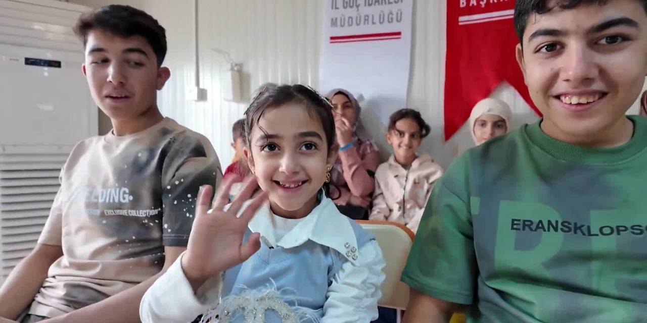 Ali Yerlikaya: 550 bin Suriyeli, ülkelerine geri döndü