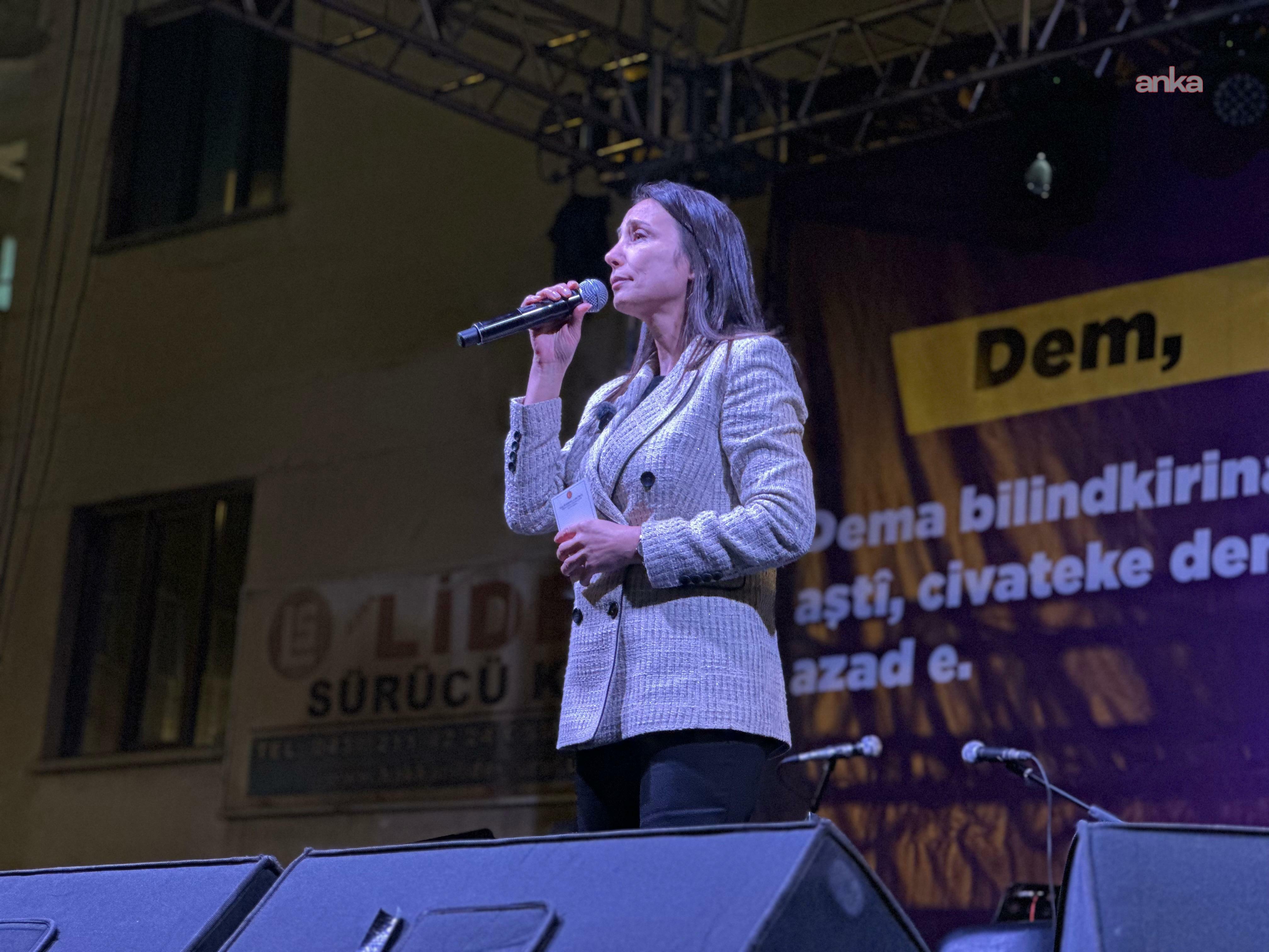 DEM Parti Eş Genel Başkanı Hatimoğulları: "Hepinizin sorduğunu biliyorum, bu sürecin garantisi nedir biliyor musunuz?"