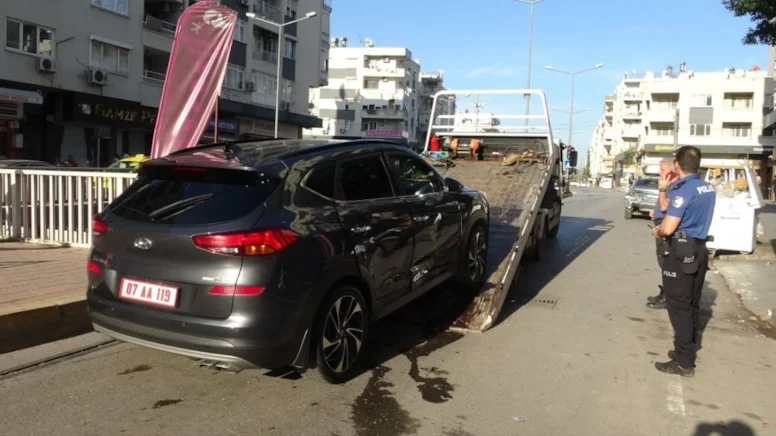 Muratpaşa Kaymakamı trafik kazası geçirdi