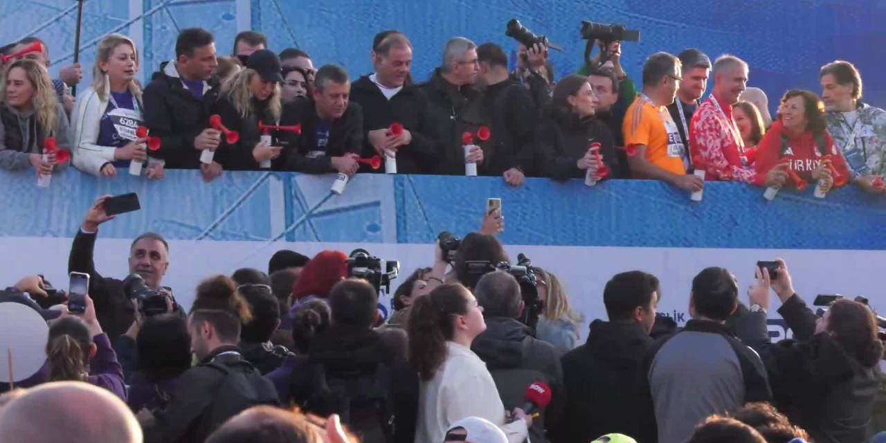 İstanbul Maratonu’nda Adalet ve hürriyet vurgusu