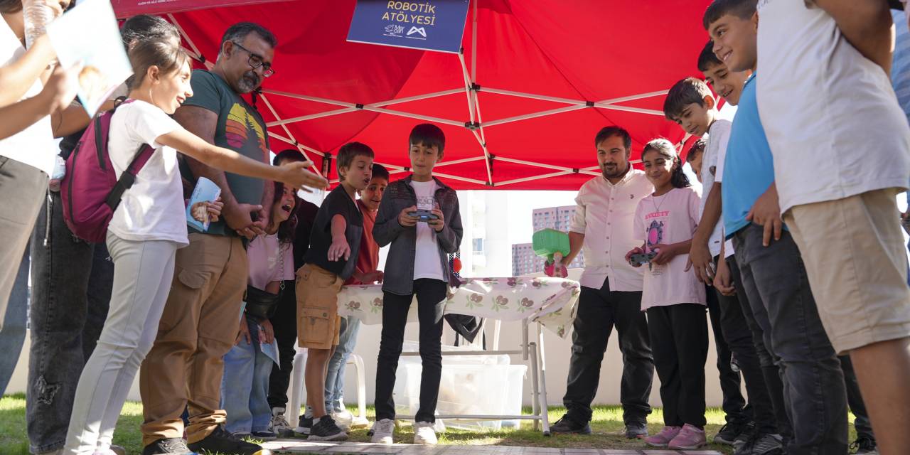 Mersinli çocuklar bilimin eğlenceli yönlerini keşfetti