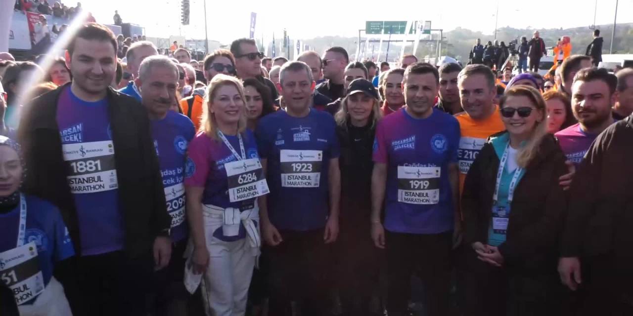 Özgür Özel, Türkiye İş Bankası 47. İstanbul Maratonu'nda koşuyor