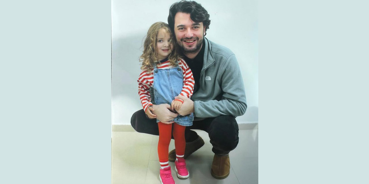 Bu küçük kız 137 gündür babasına sadece cezaevinde sarılabiliyor!