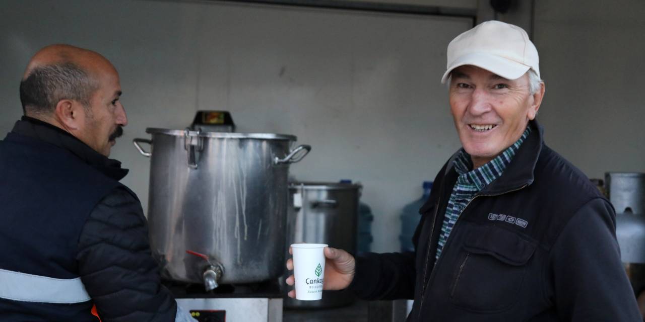 Çankaya Belediyesi sabah çorbasıyla sıcak bir başlangıç yapıyor