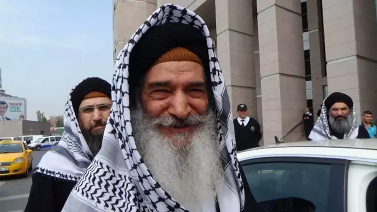 Zafer Partisi'nden Aczimendi tarikatı lideri Müslüm Gündüz'e tepki