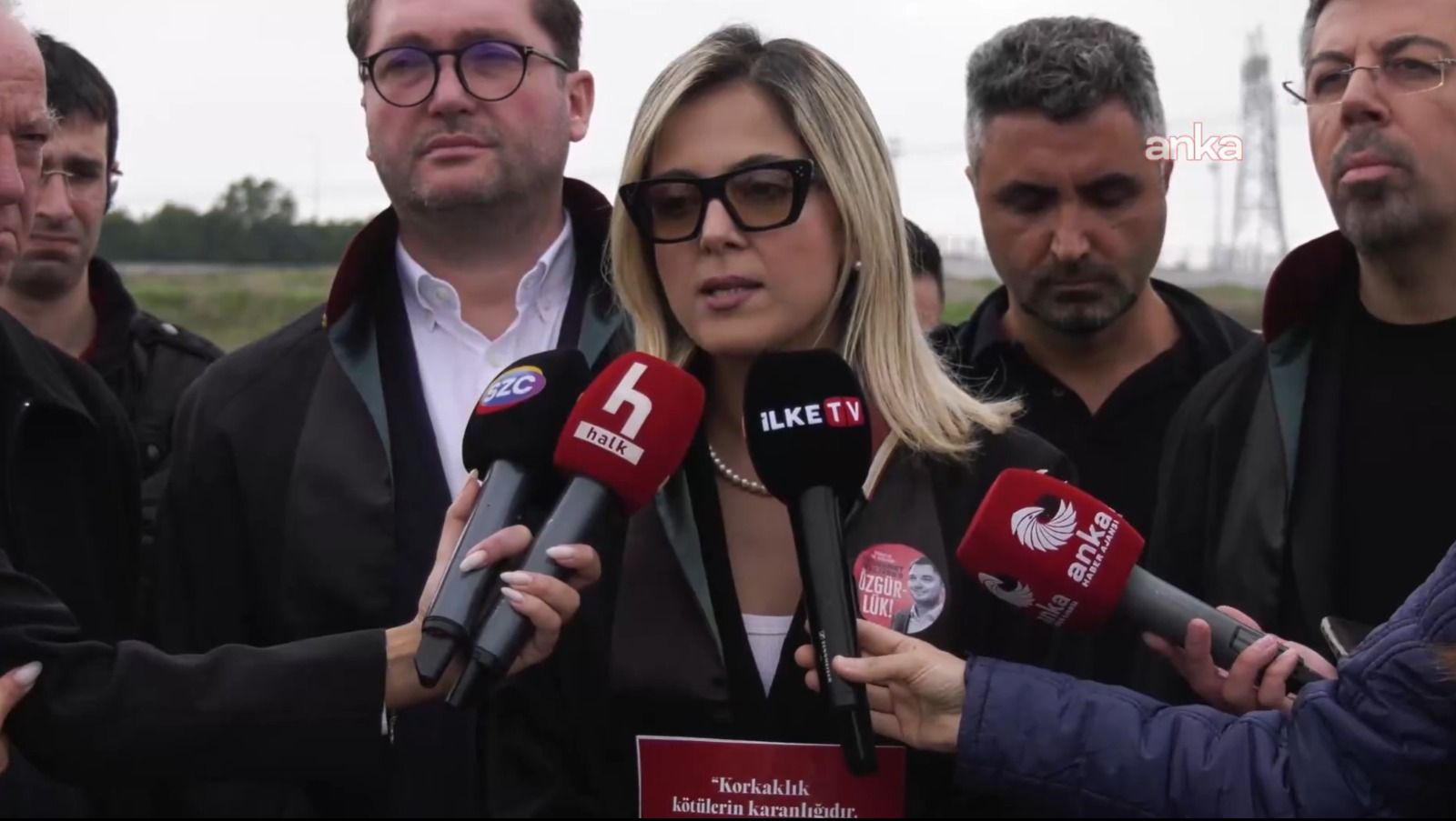 Tutuklu CHP’li Başkan Ahmet Özer'in kızı: ‘Ahmet Özer dosyası barış süreci için bir samimiyet testidir’