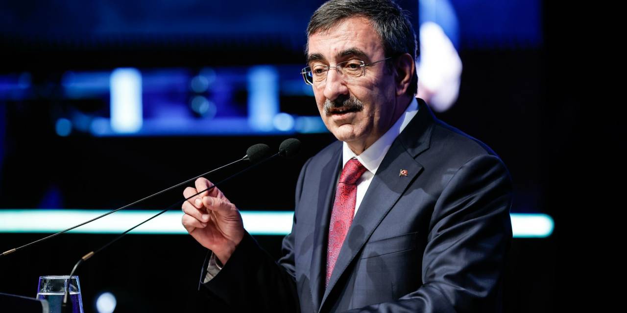 Cevdet Yılmaz: 2026'da enflasyonu yüzde 20'nin altına düşürmeyi amaçlıyoruz