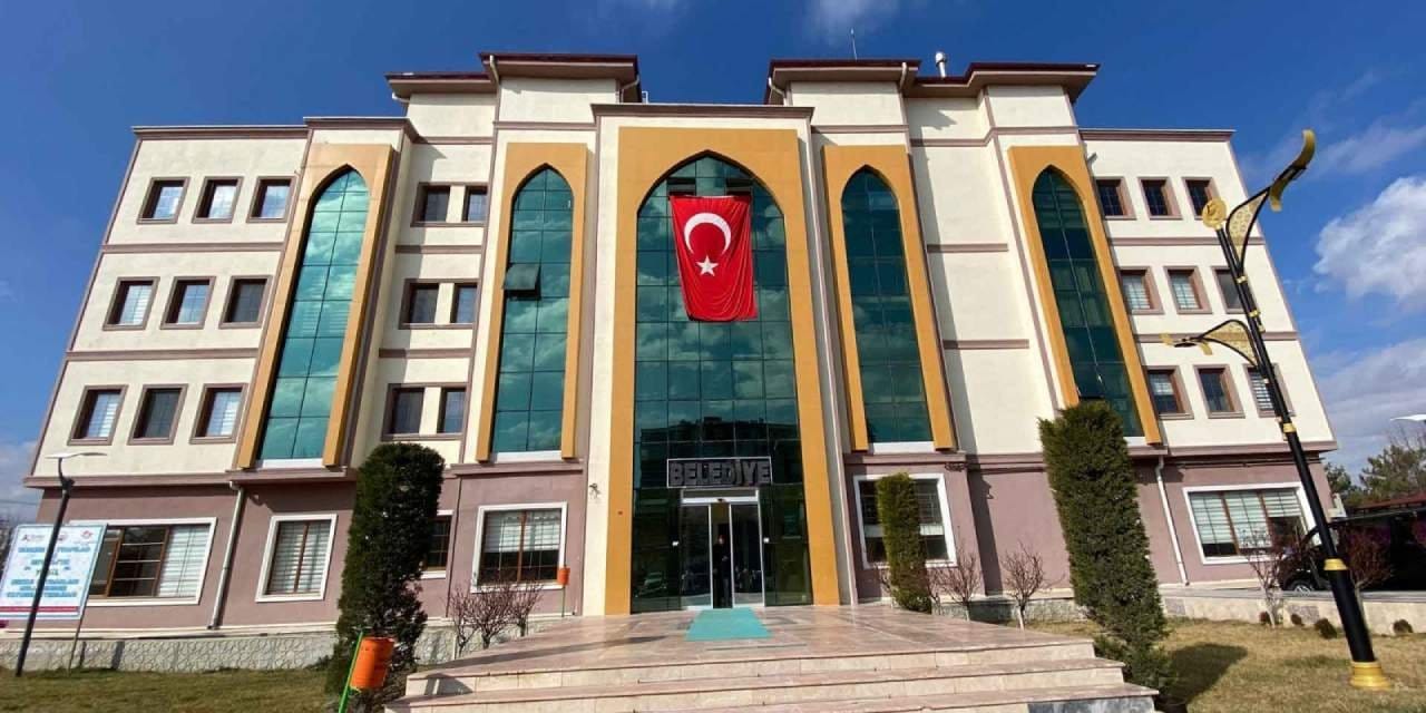 Müfettişler MHP'li belediyede inceleme başlattı