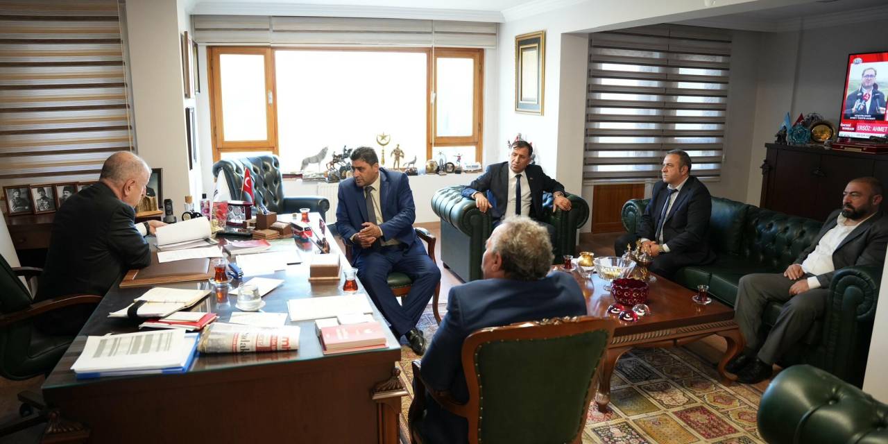 Karalar, Özdağ'ı ziyaret etti