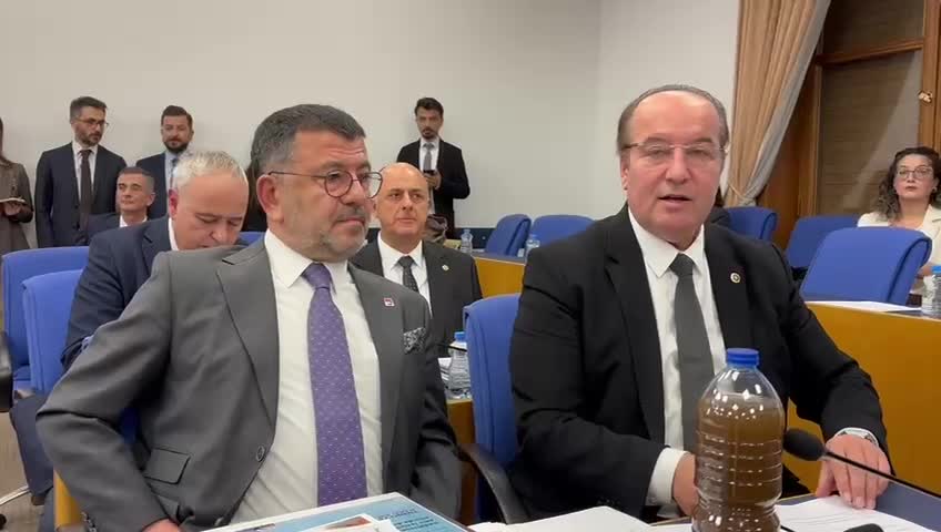 2026 bütçesi gündemde: Veli Ağbaba'dan iktidara sert eleştiriler