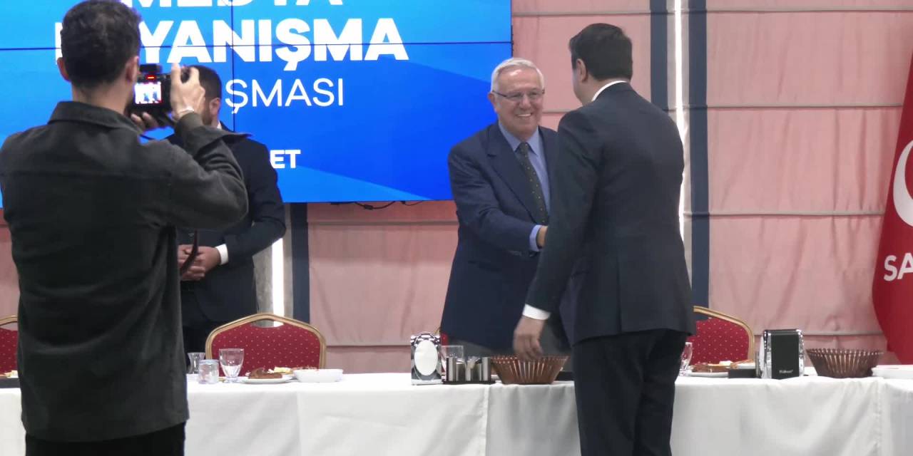 Arıkan'dan Demirtaş Açıklaması: Hüküm Giyse Bile Uzun Süredir Cezaevinde