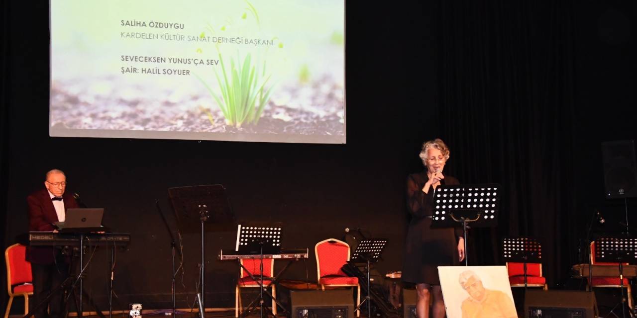 Balıkesir’de Cumhuriyet ve Türkçe üzerine anlam dolu bir gece